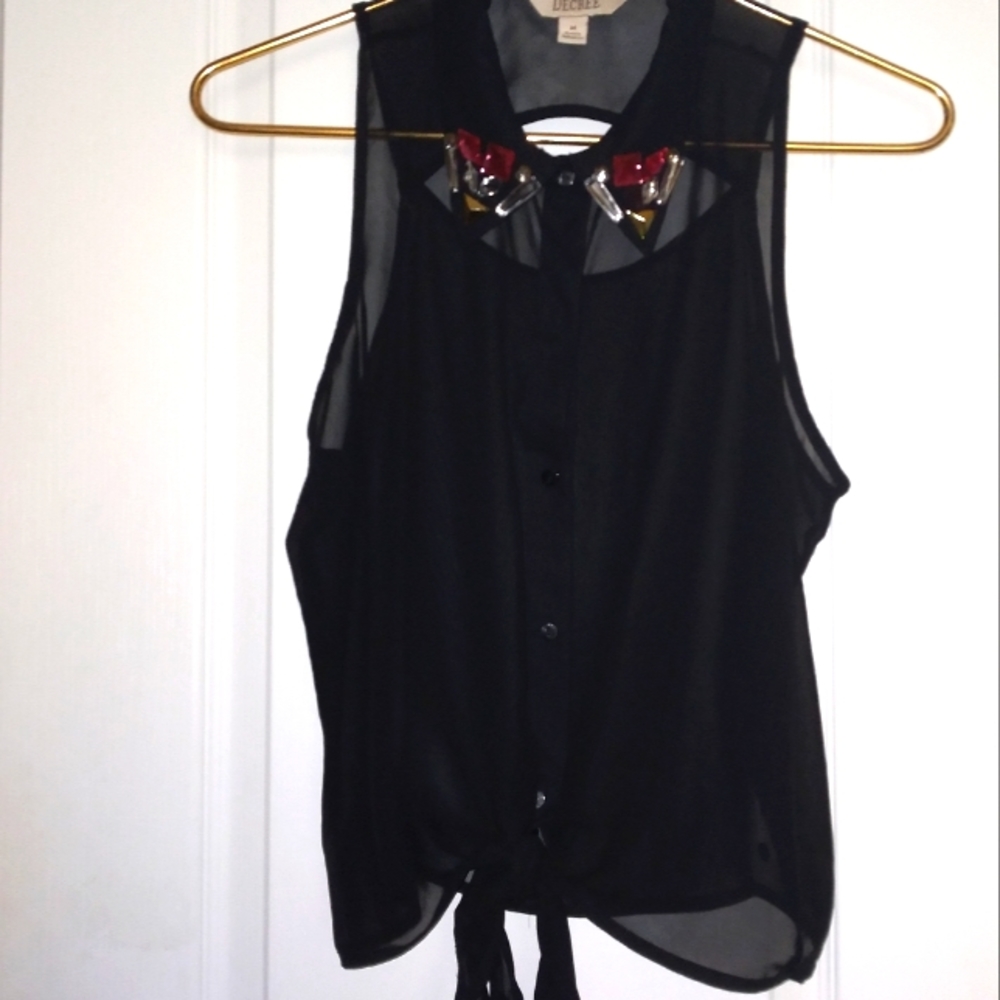Decree Rhinestone Collar Top Size Medium